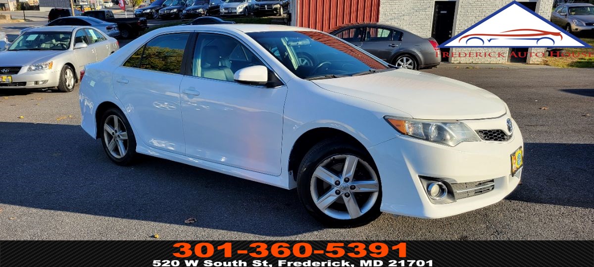 2013 Toyota Camry SE