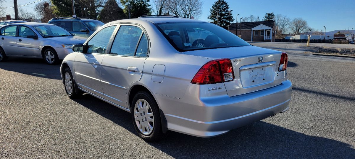 Sold 2005 Honda Civic Sdn LX SSRS in Frederick