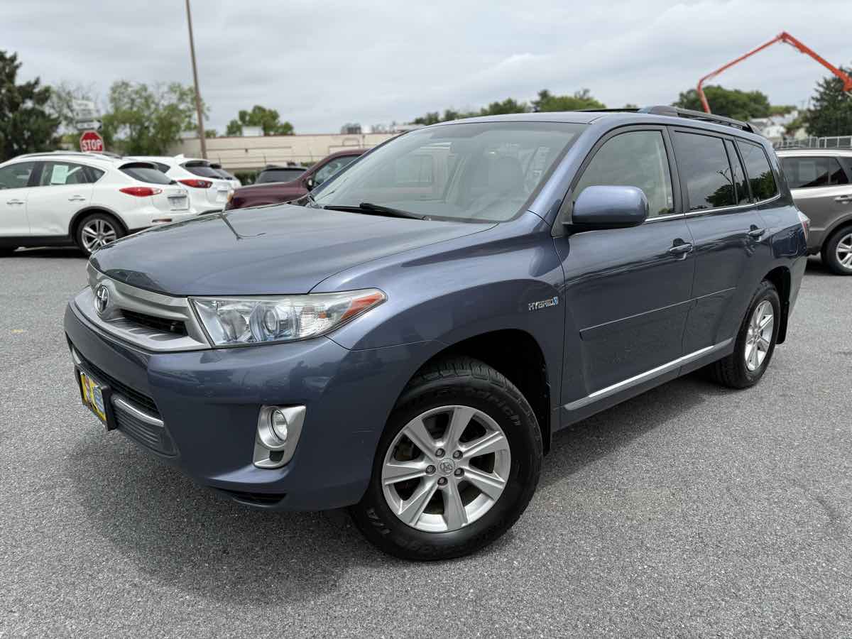2013 Toyota Highlander Hybrid photo 3