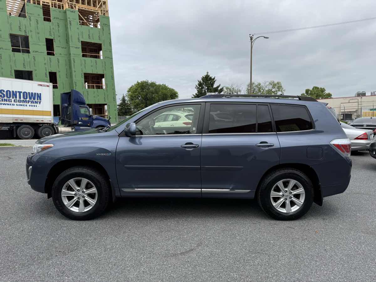 2013 Toyota Highlander Hybrid photo 4