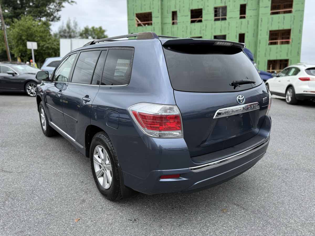 2013 Toyota Highlander Hybrid photo 5