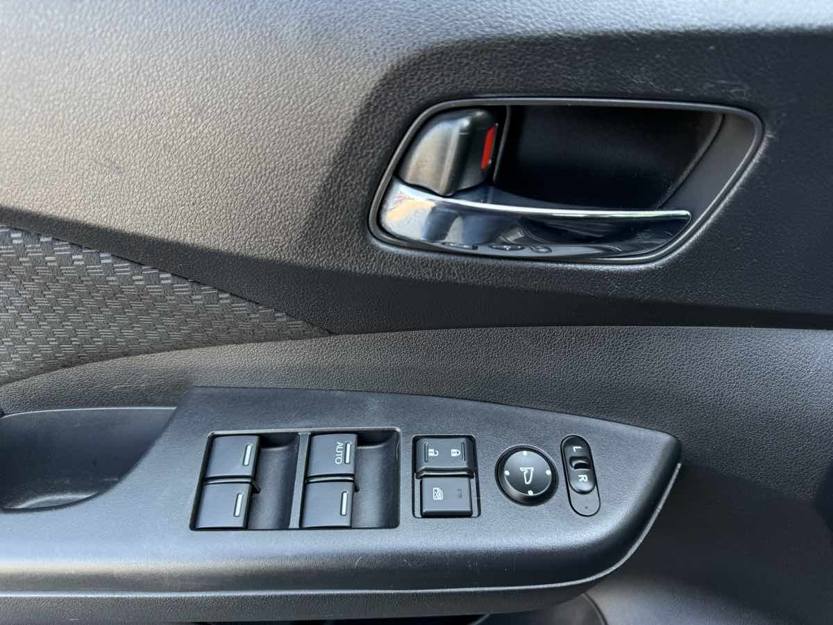 2016 Honda CR-V EX photo 27