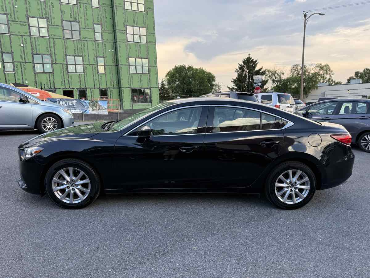 2017 Mazda Mazda6 Sport photo 4