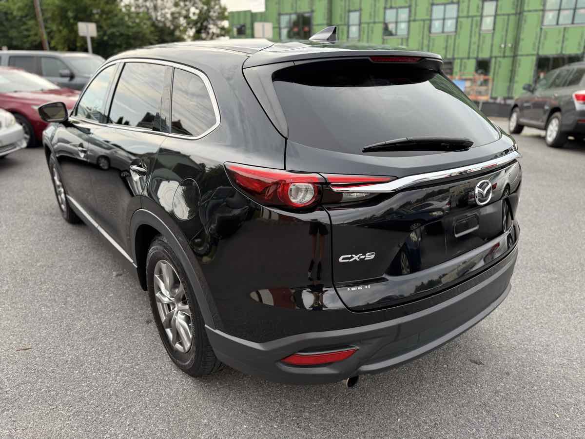 2018 Mazda CX-9 Touring photo 5