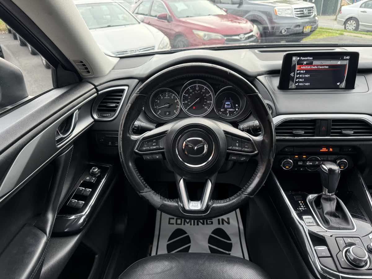 2018 Mazda CX-9 Touring photo 14