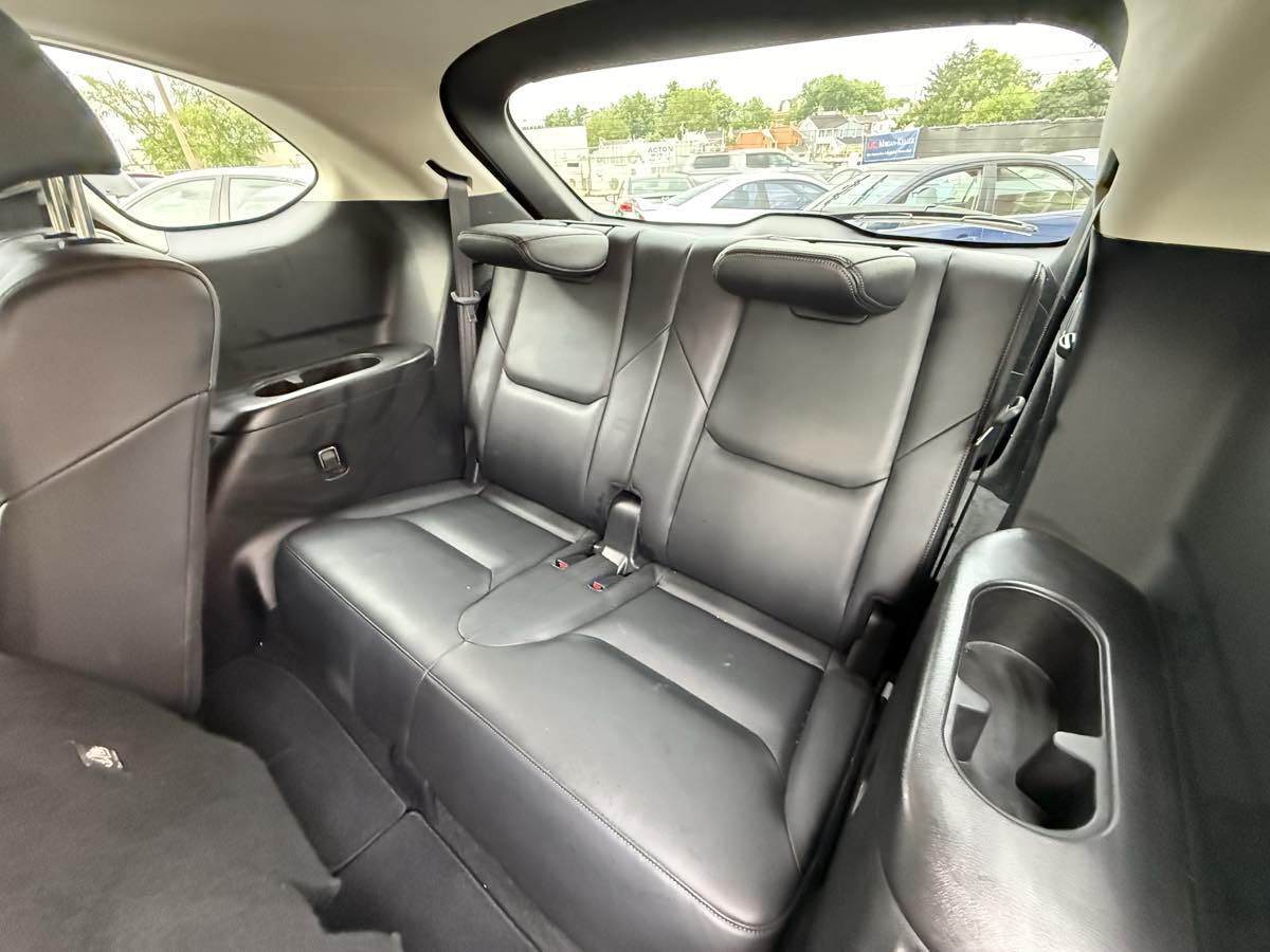 2018 Mazda CX-9 Touring photo 21