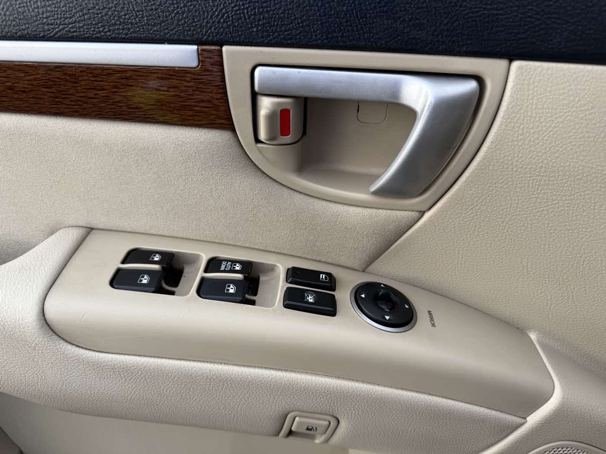 2007 Hyundai Santa Fe GLS photo 22