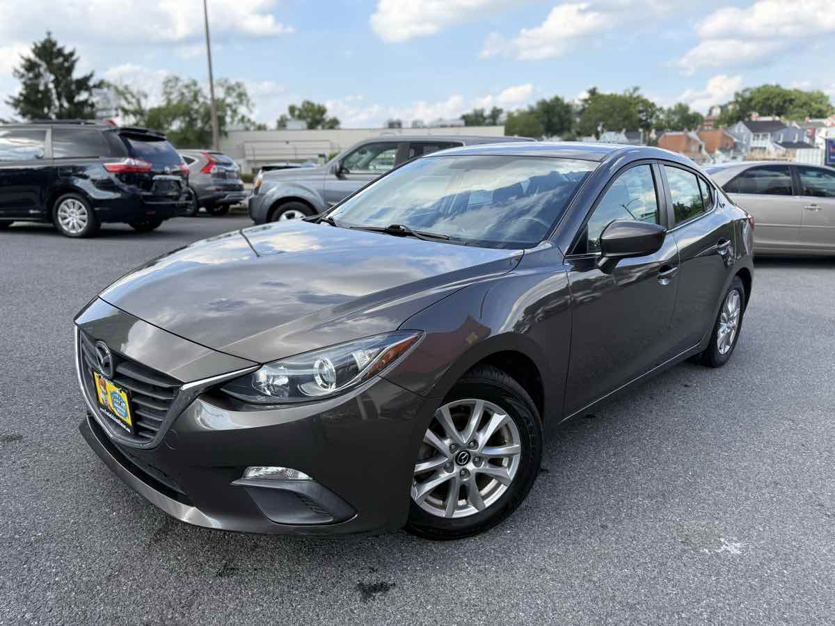 2014 Mazda Mazda3 Touring photo 3