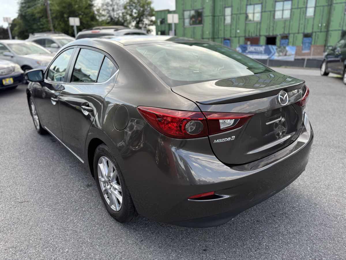 2014 Mazda Mazda3 Touring photo 5