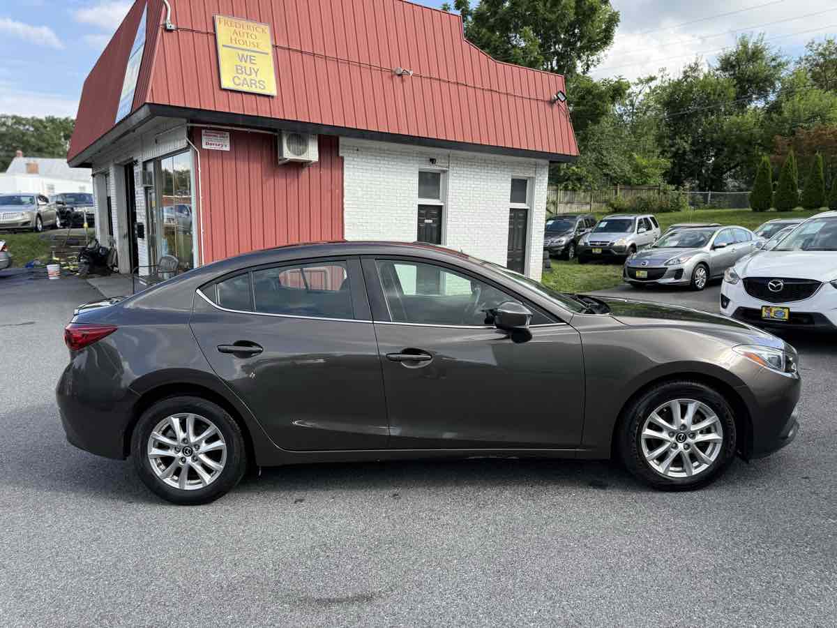 2014 Mazda Mazda3 Touring photo 8