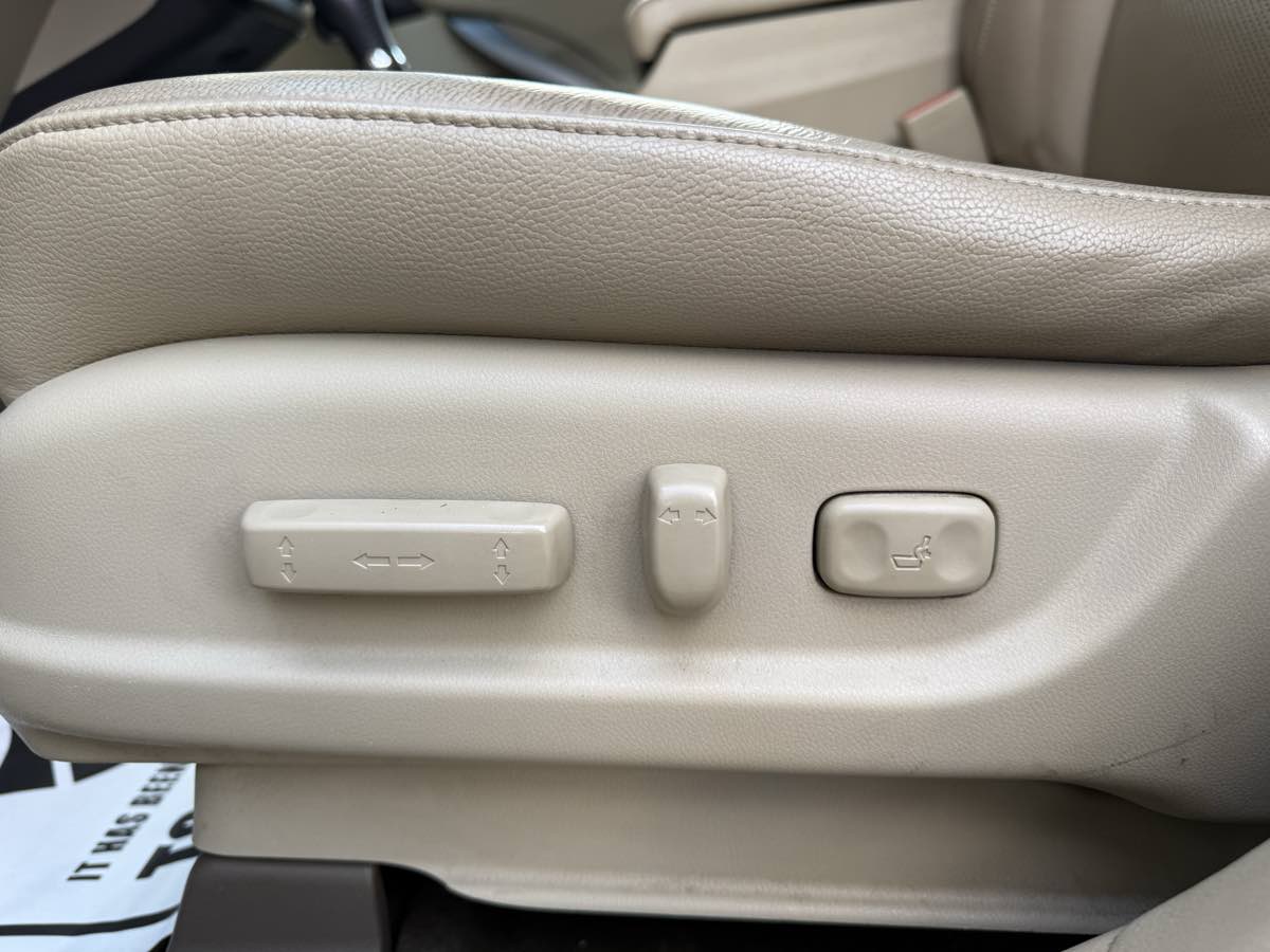 2013 Acura RDX Technology photo 26