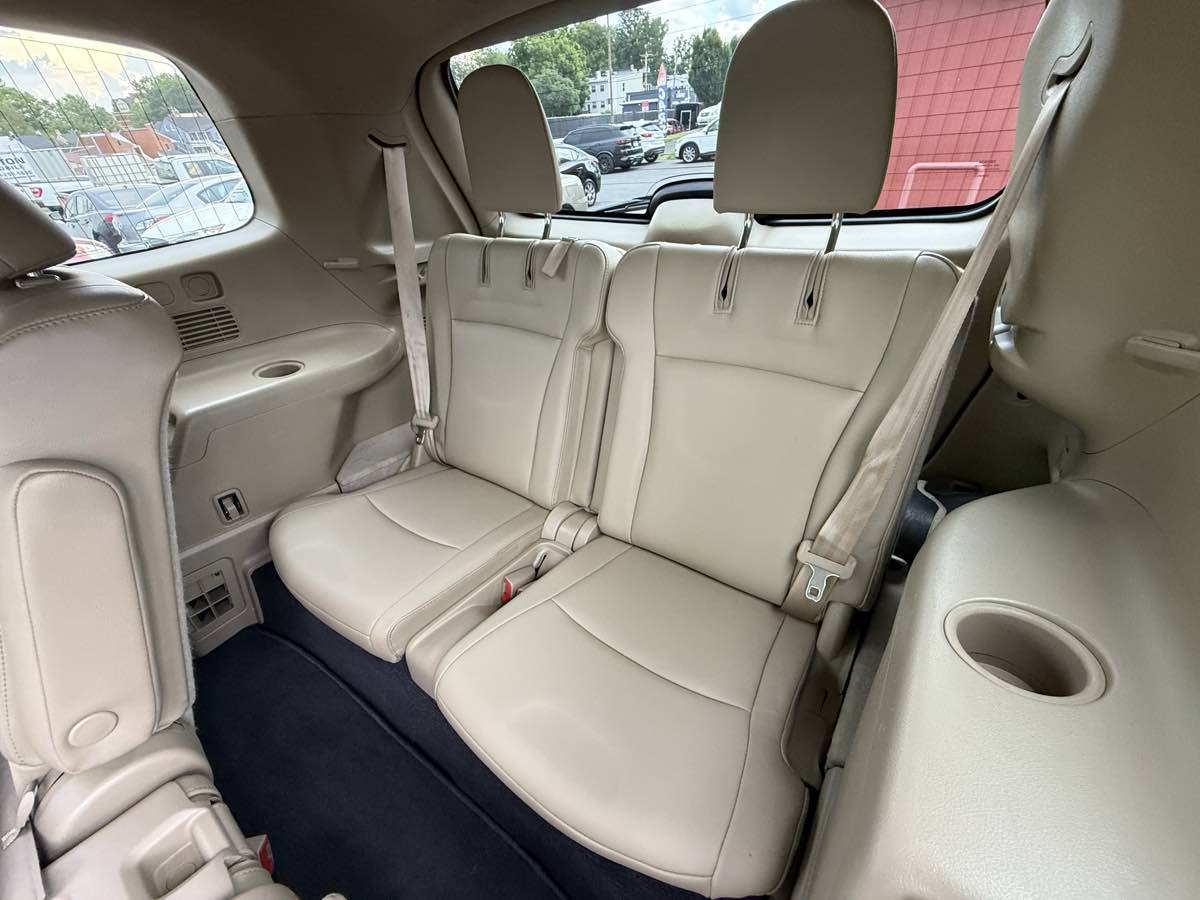 2012 Toyota Highlander SE photo 20