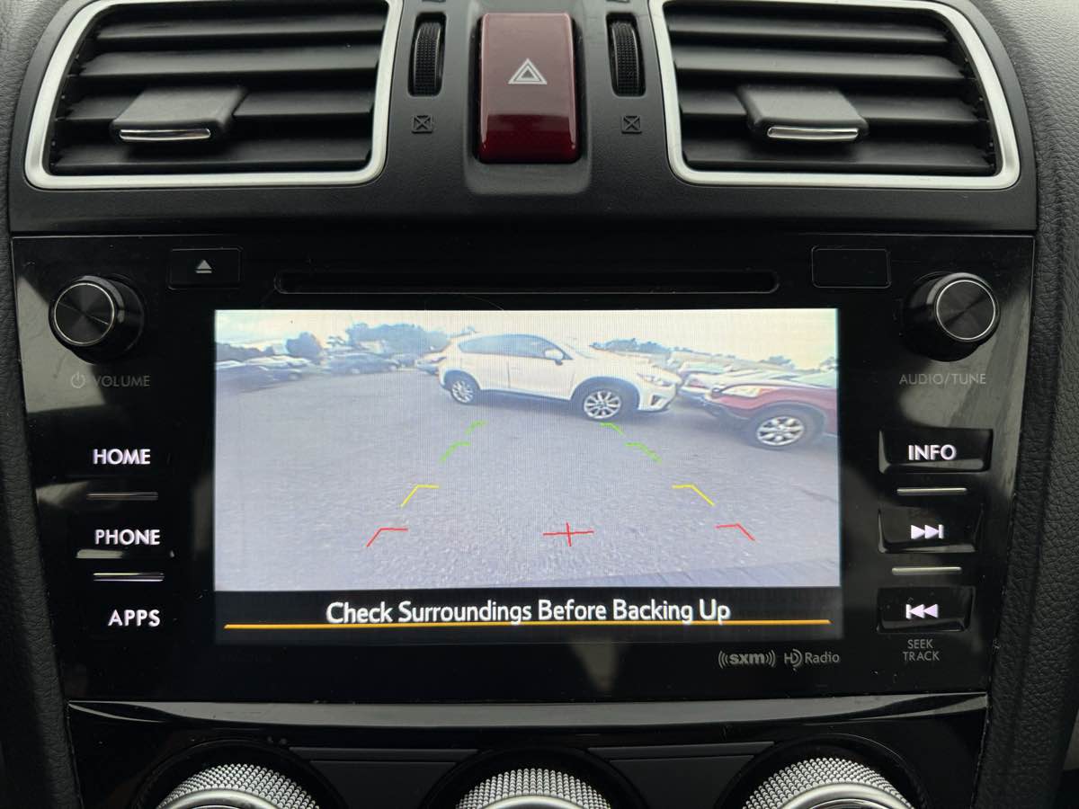 2016 Subaru Forester 2.5i Premium photo 16