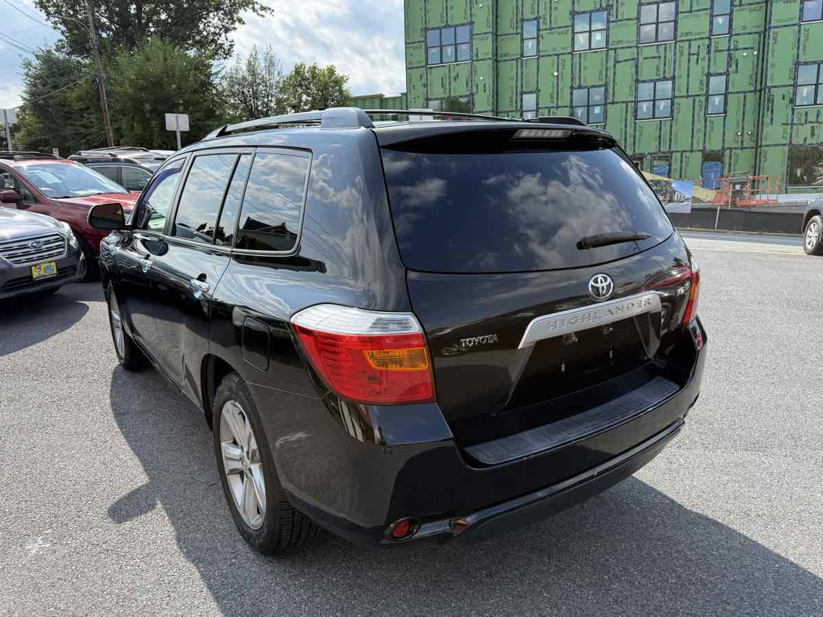 2009 Toyota Highlander Base photo 5