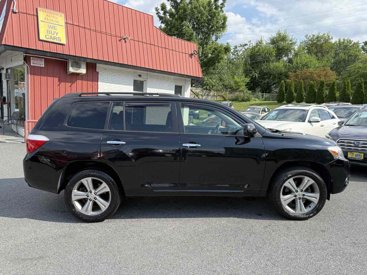 2009 Toyota Highlander Base photo 8