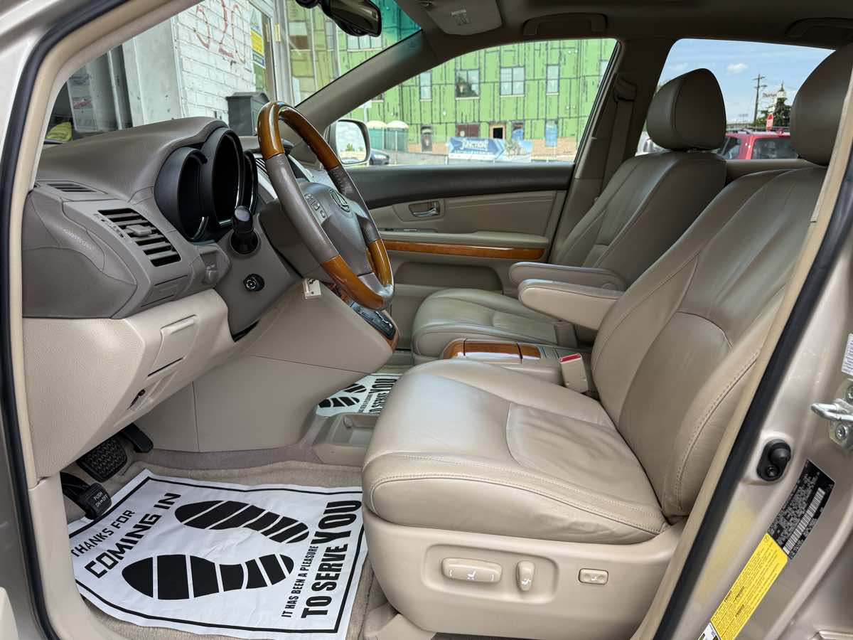 2005 Lexus RX 330 photo 9