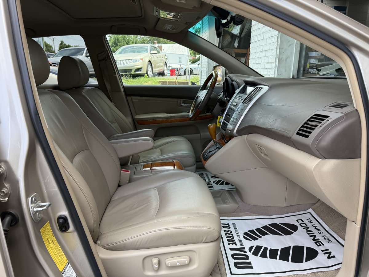 2005 Lexus RX 330 photo 10