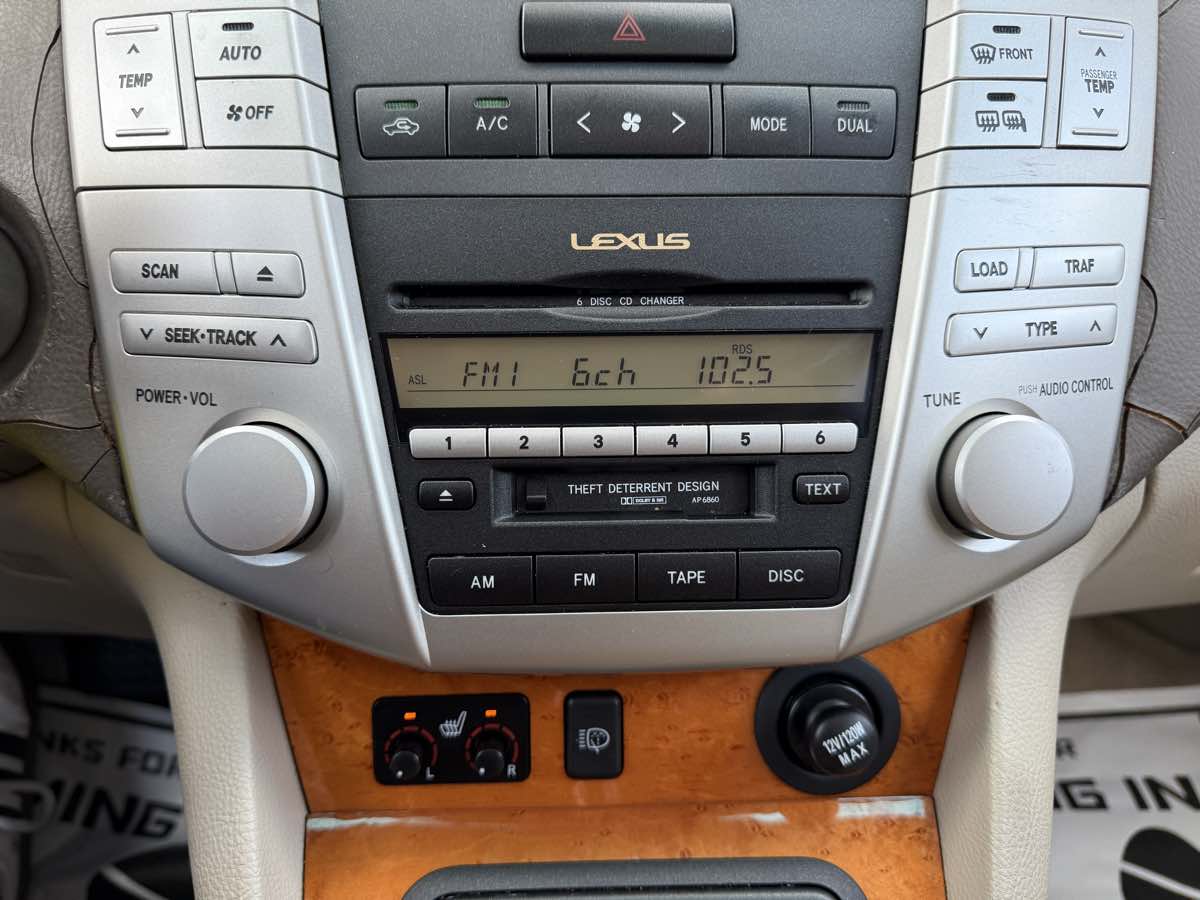 2005 Lexus RX 330 photo 19