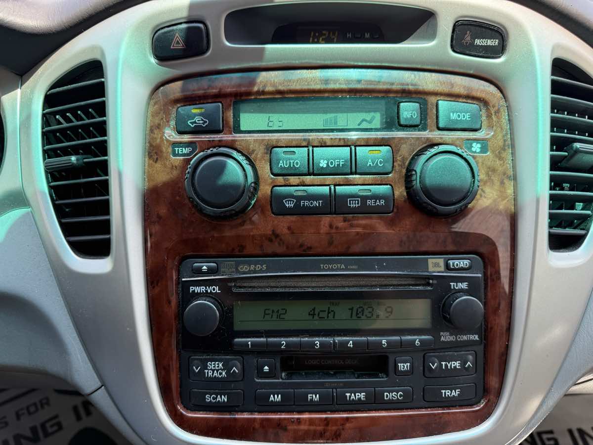 2006 Toyota Highlander Limited photo 18