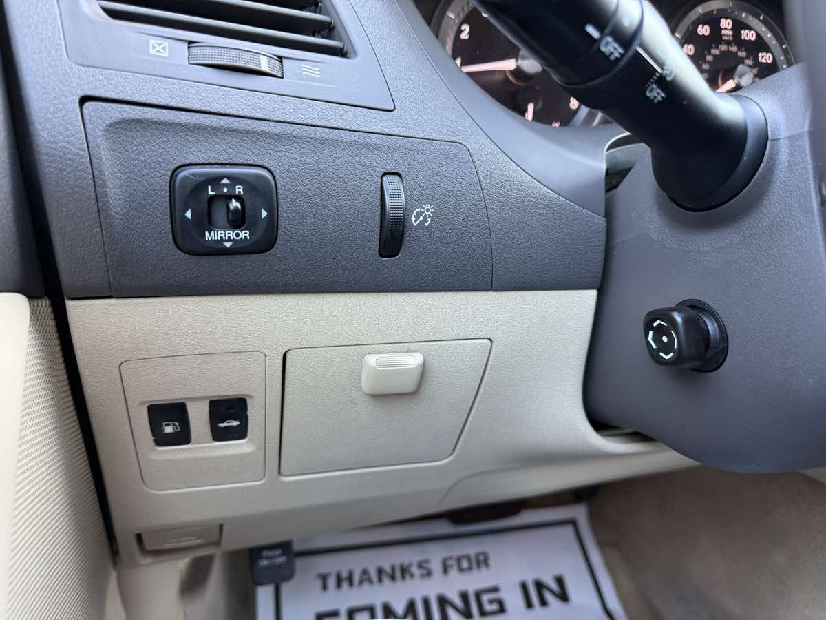 2008 Lexus ES 350 photo 21