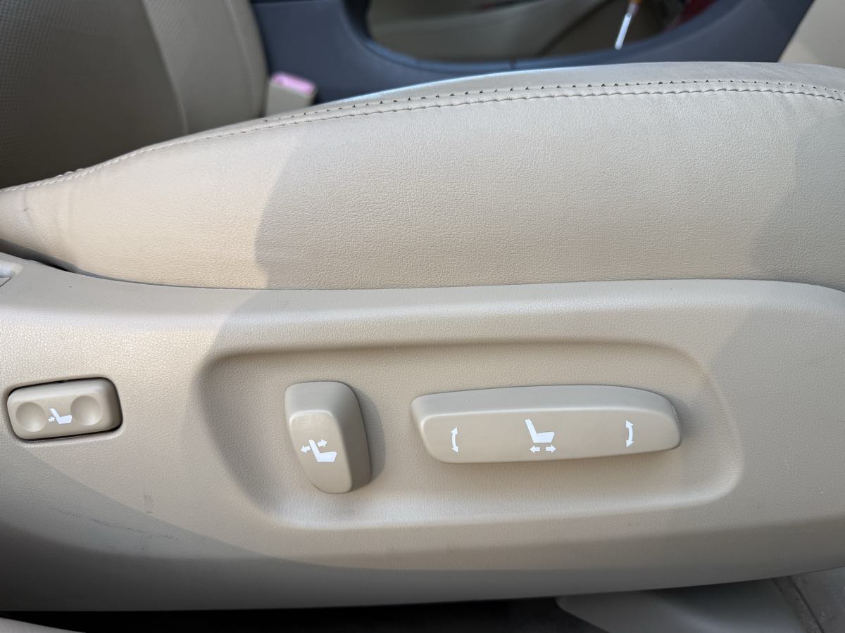 2008 Lexus ES 350 photo 23
