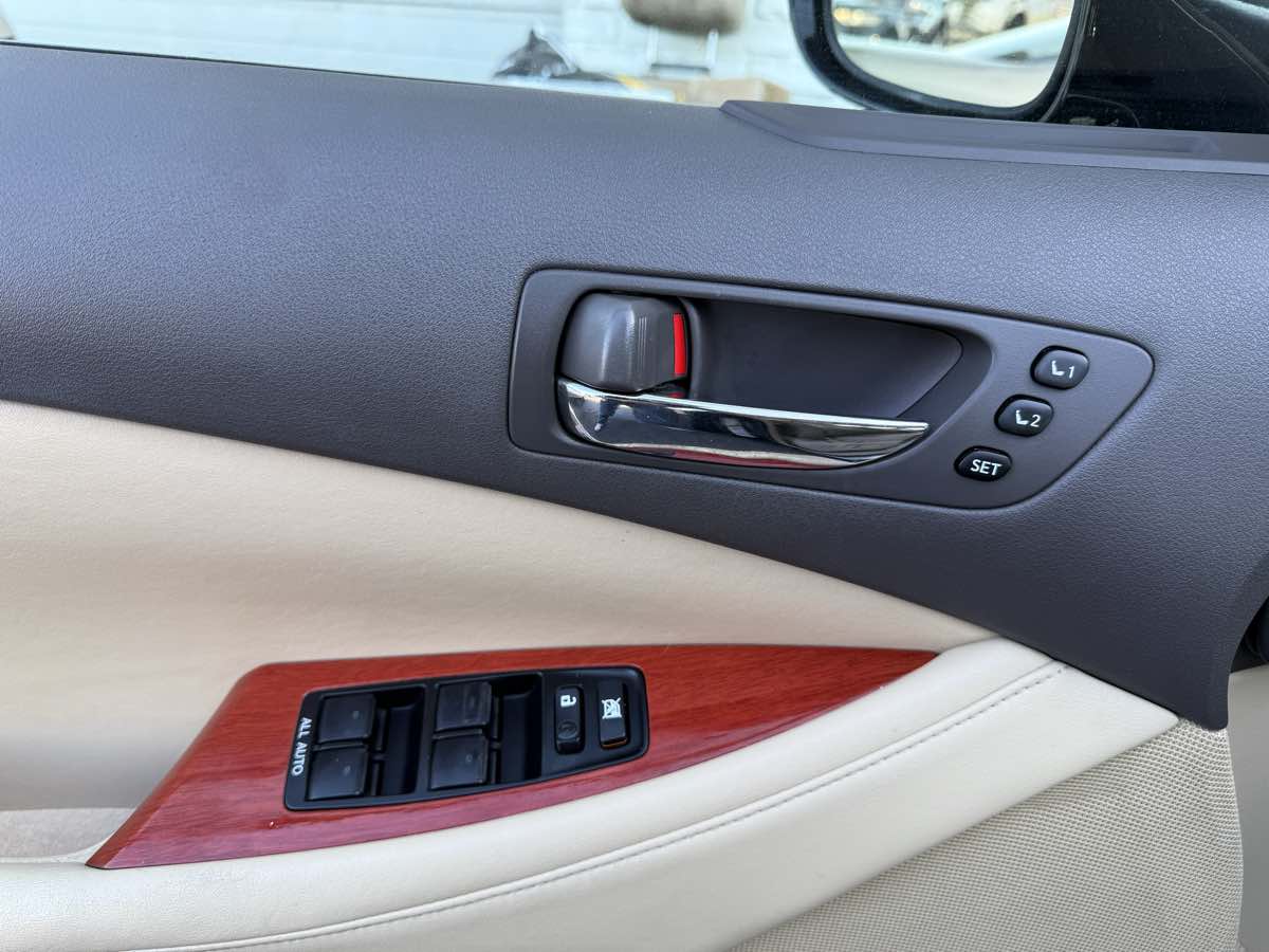 2008 Lexus ES 350 photo 24