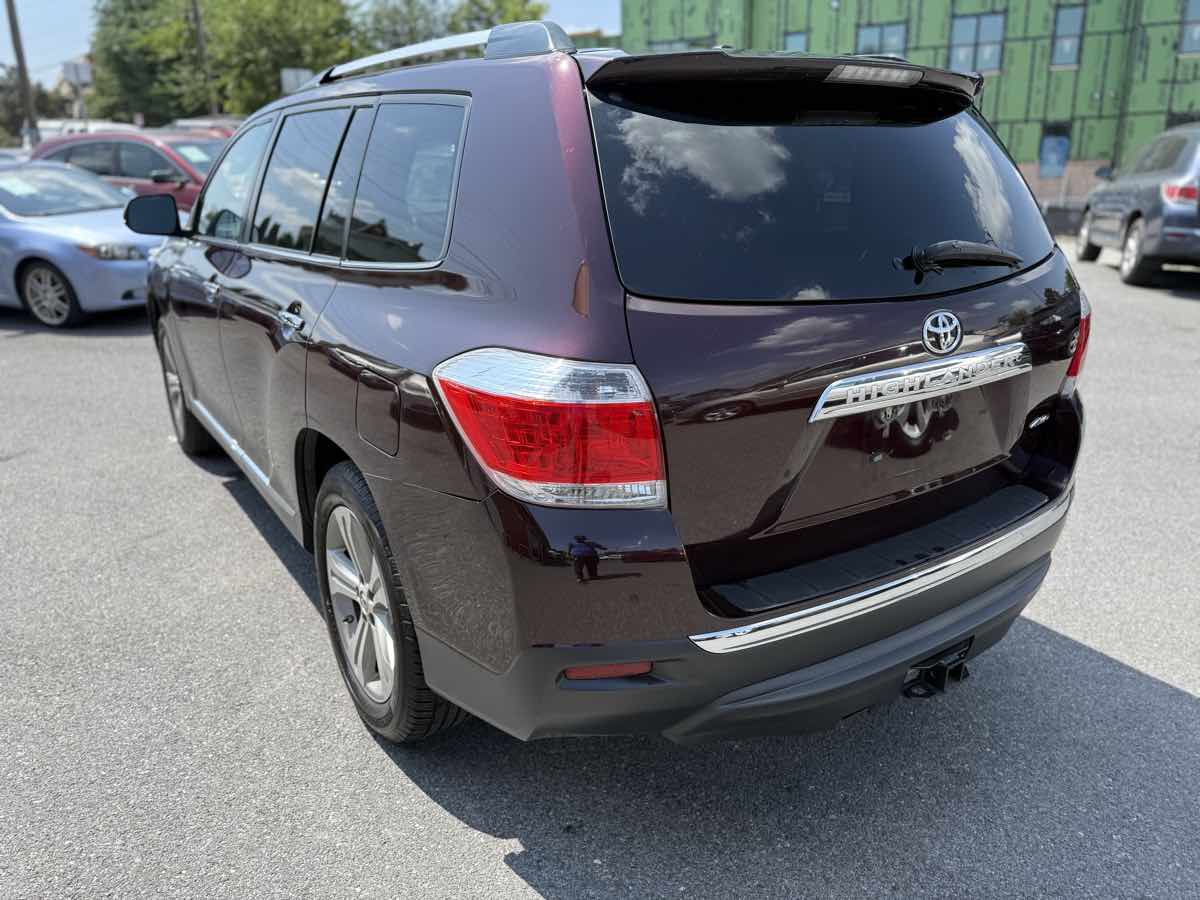 2012 Toyota Highlander Limited photo 5