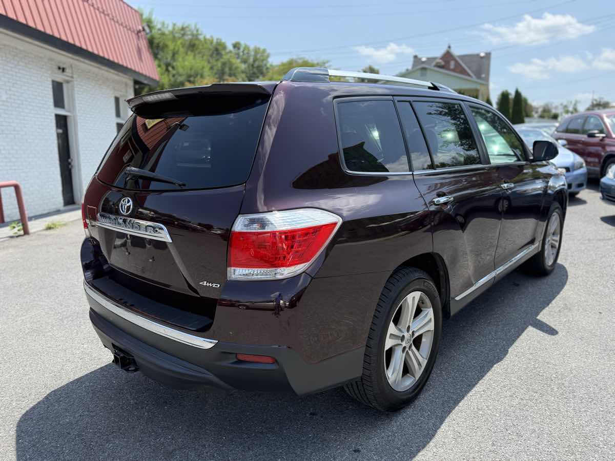 2012 Toyota Highlander Limited photo 7