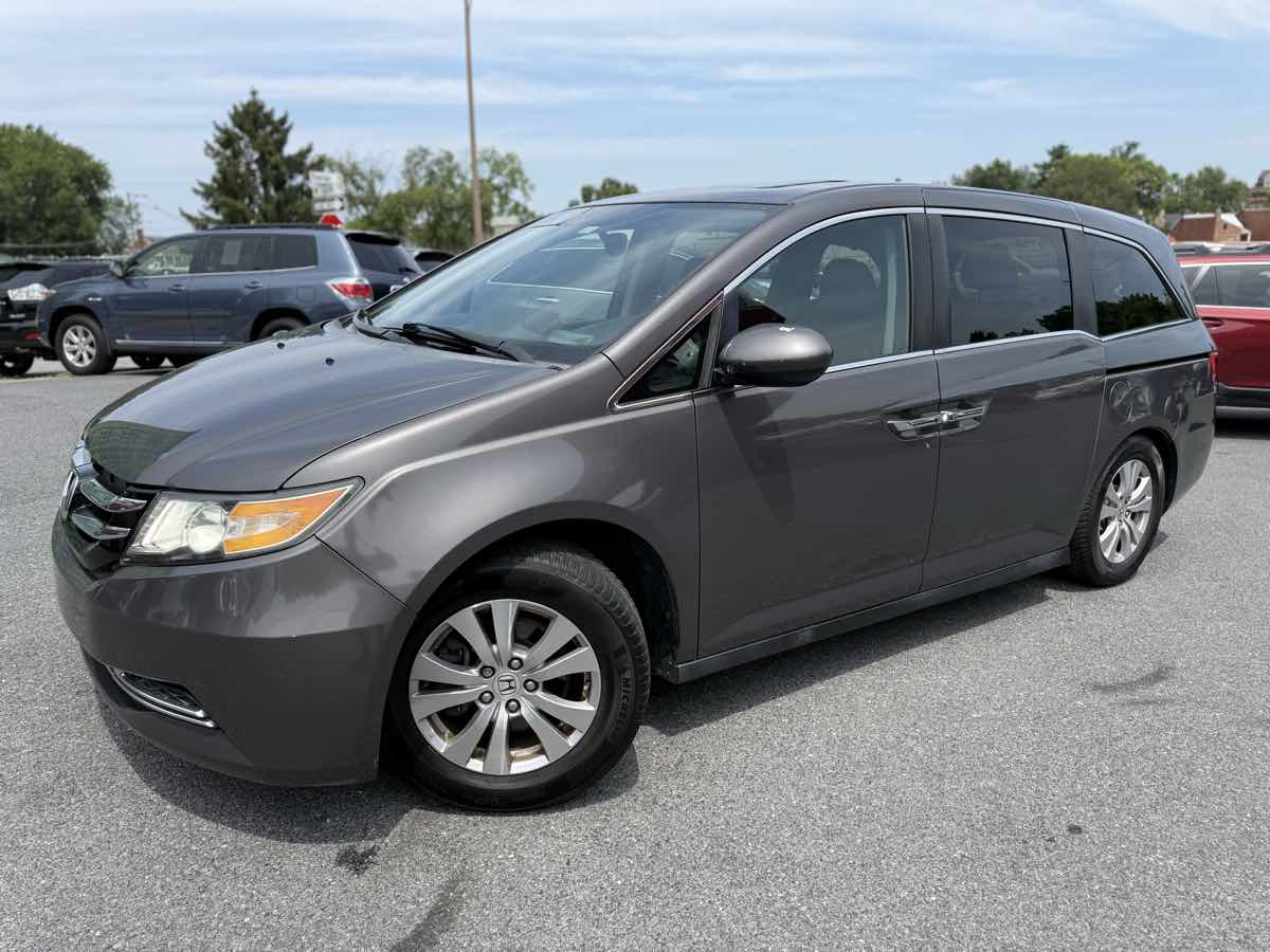 2014 Honda Odyssey EX-L photo 2