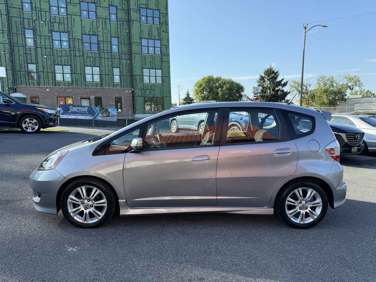 2009 Honda Fit Sport Navi photo 4