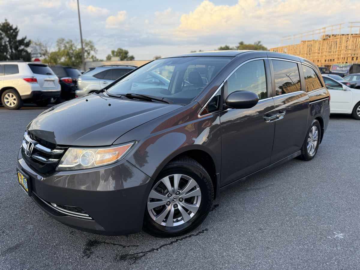 2015 Honda Odyssey EX-L photo 2
