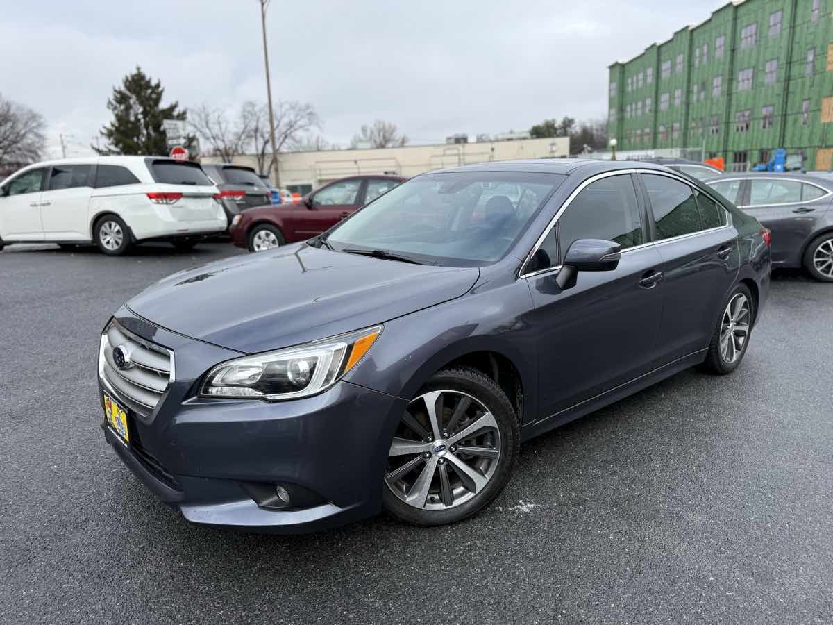2017 Subaru Legacy Limited photo 3