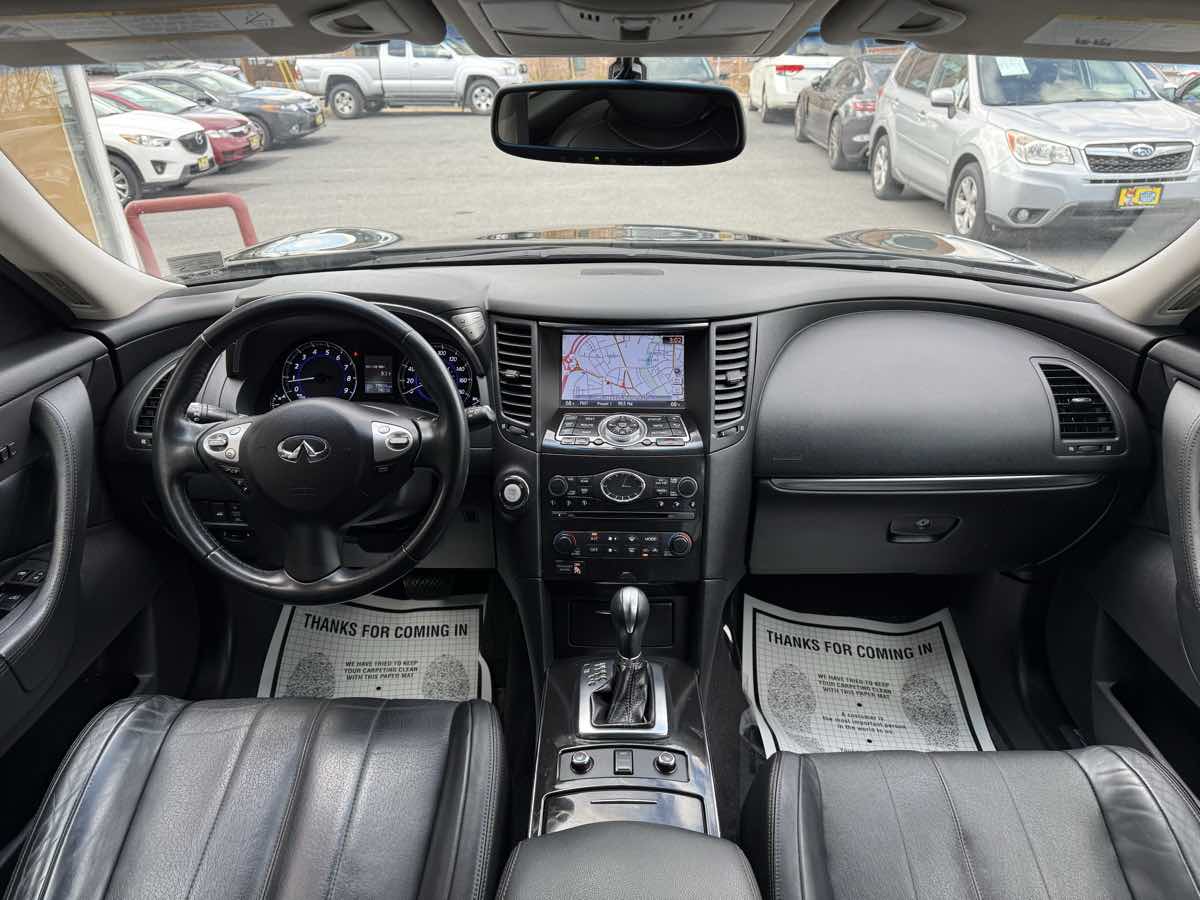 2015 INFINITI QX70 Base - Photo 13