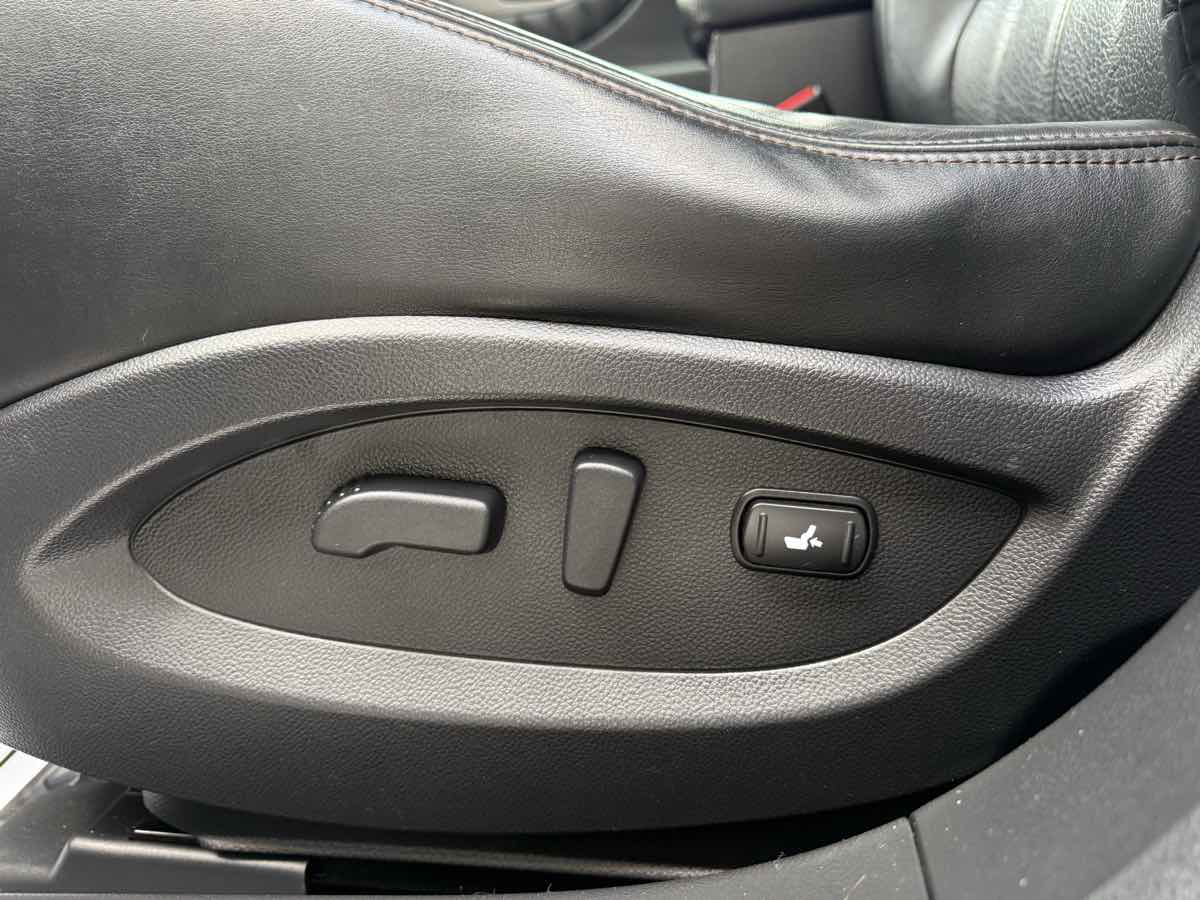 2015 INFINITI QX70 Base - Photo 26