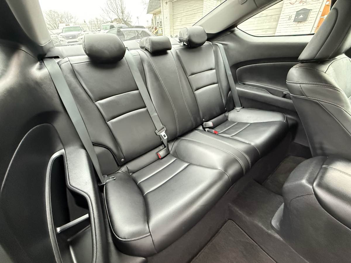 2014 Honda Accord EX-L - Photo 12