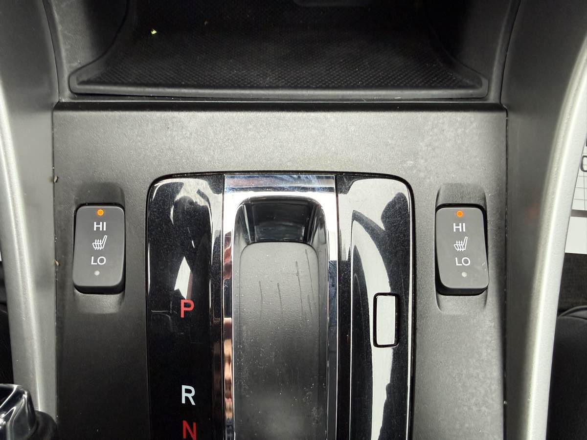 2014 Honda Accord EX-L - Photo 21