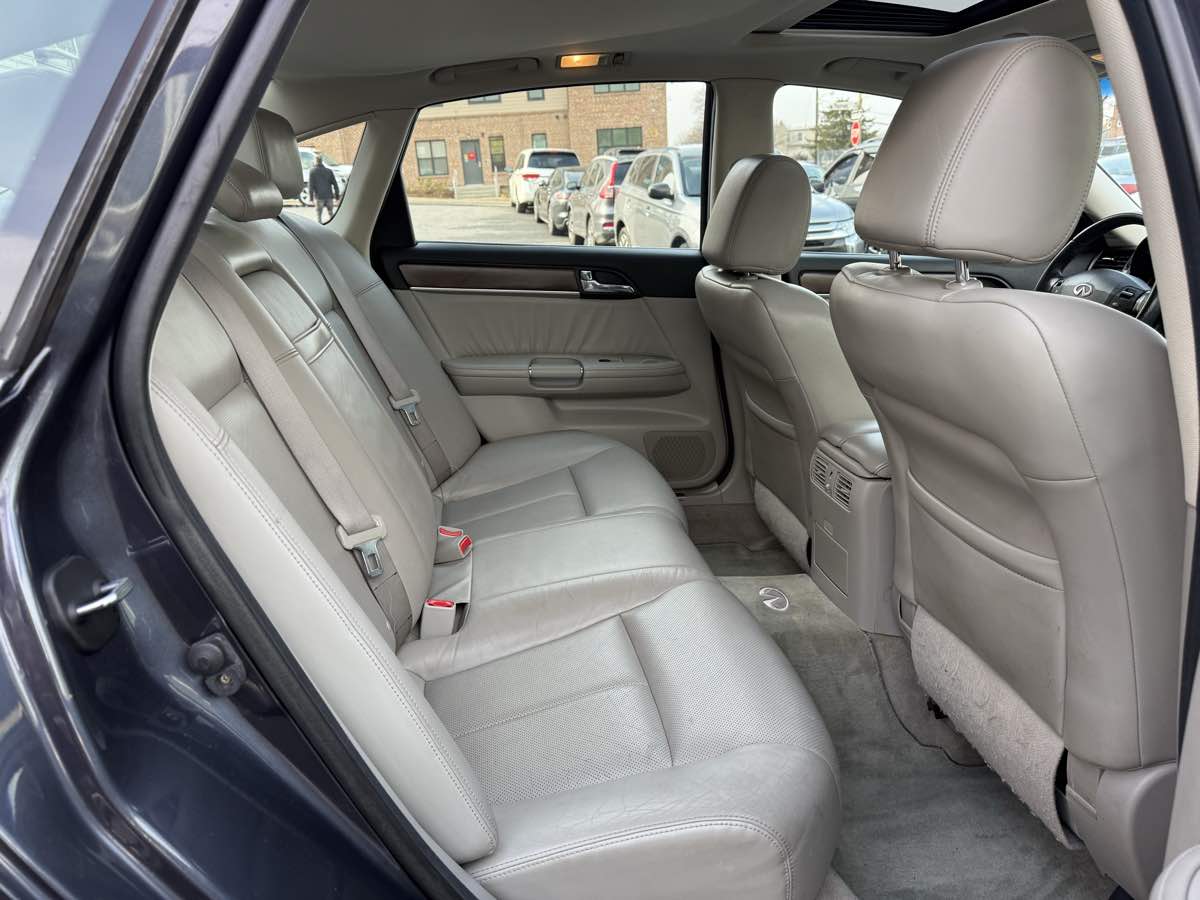 2008 INFINITI M 35 - Photo 12