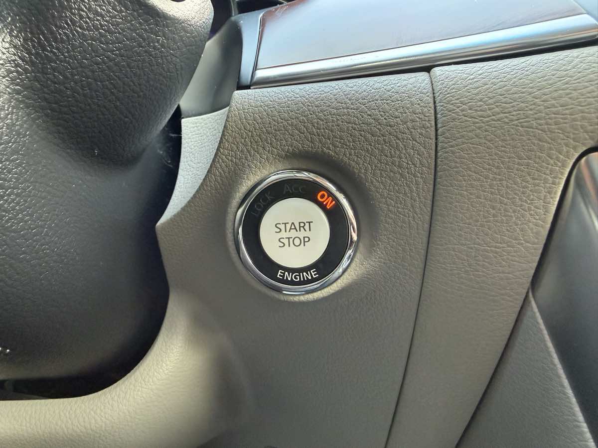 2008 INFINITI M 35 - Photo 22