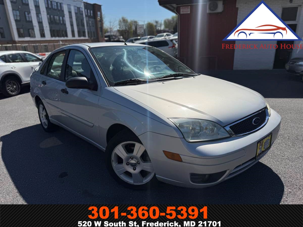 2006 Ford Focus's photo