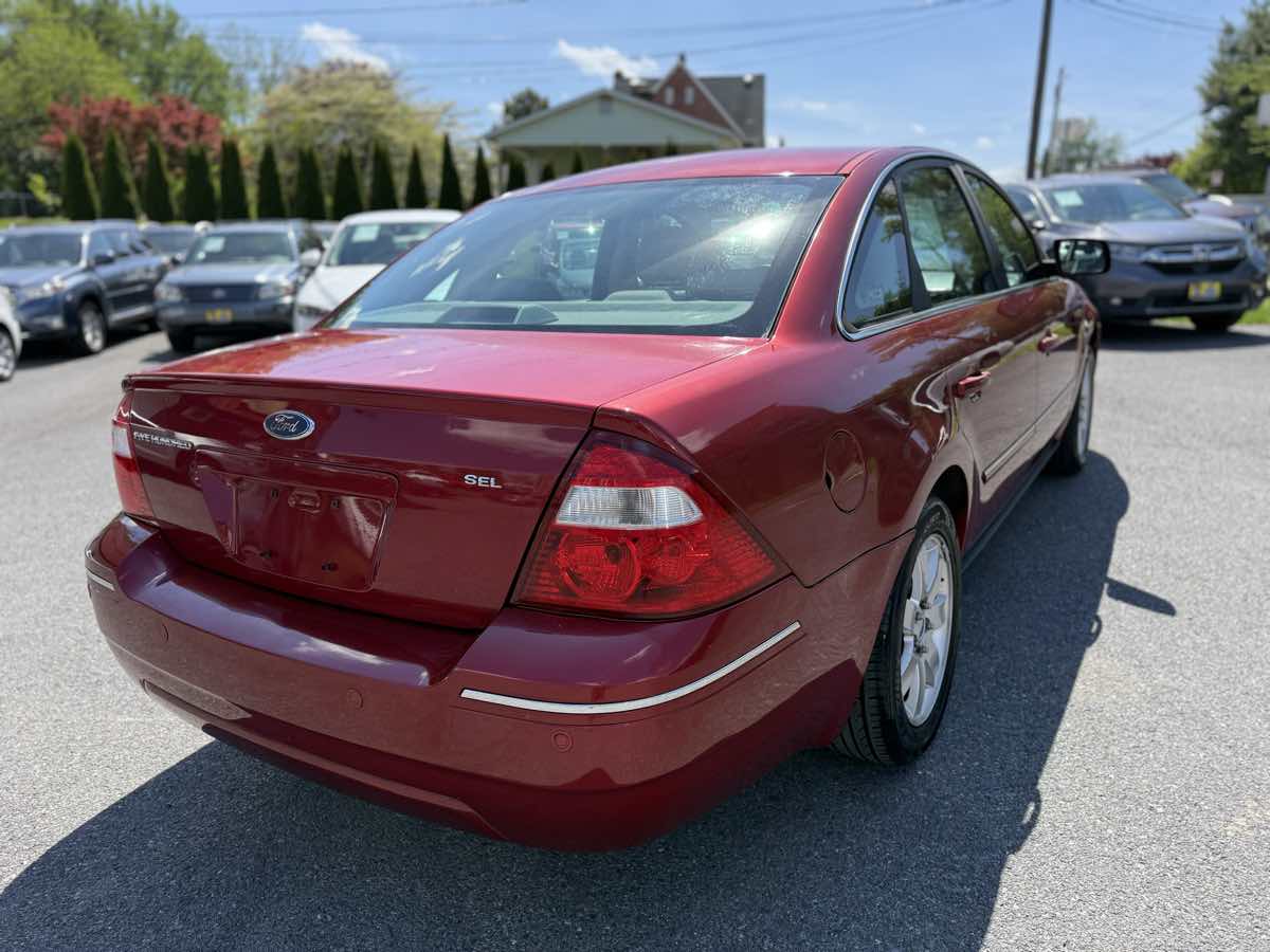 2005 Ford Five Hundred SEL - Photo 7