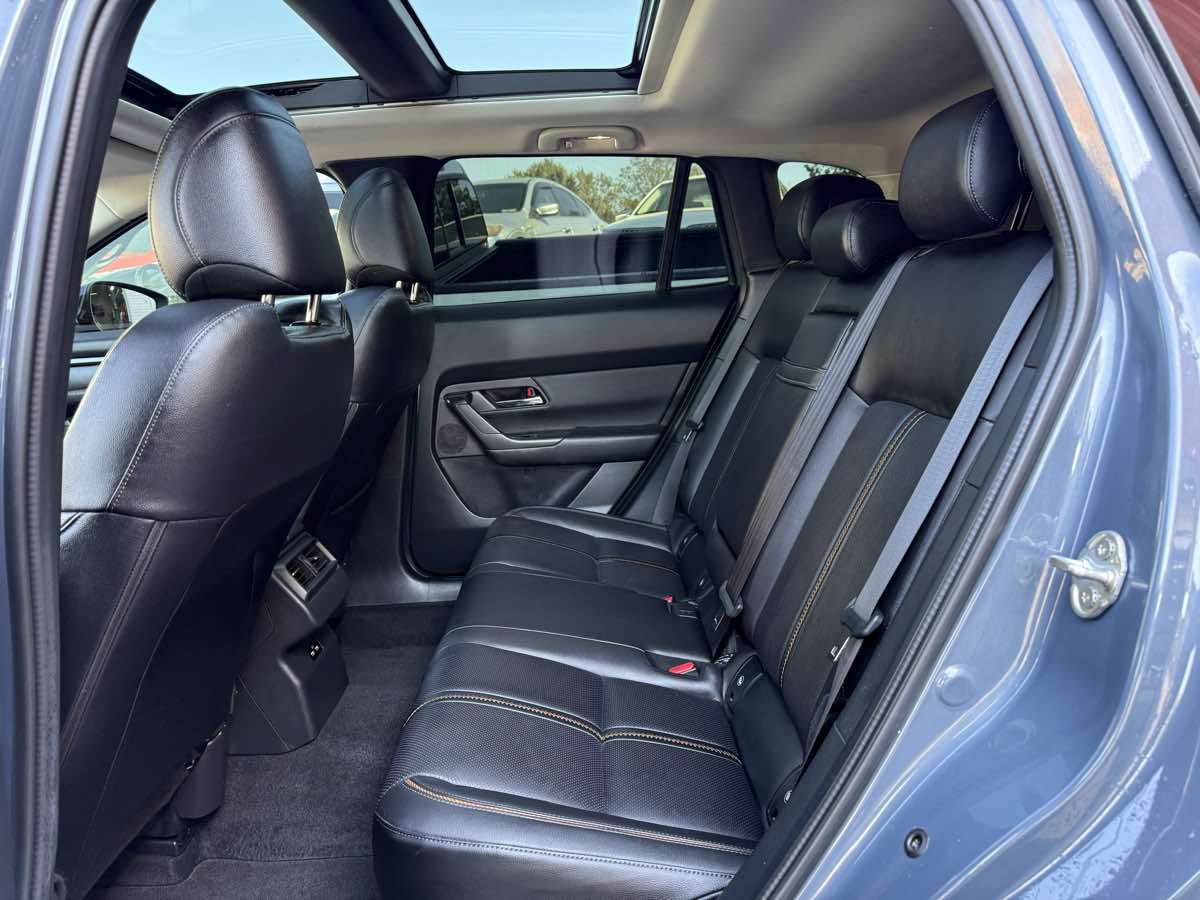 2023 Mazda CX-50 S PREMIUM PLUS - Photo 11
