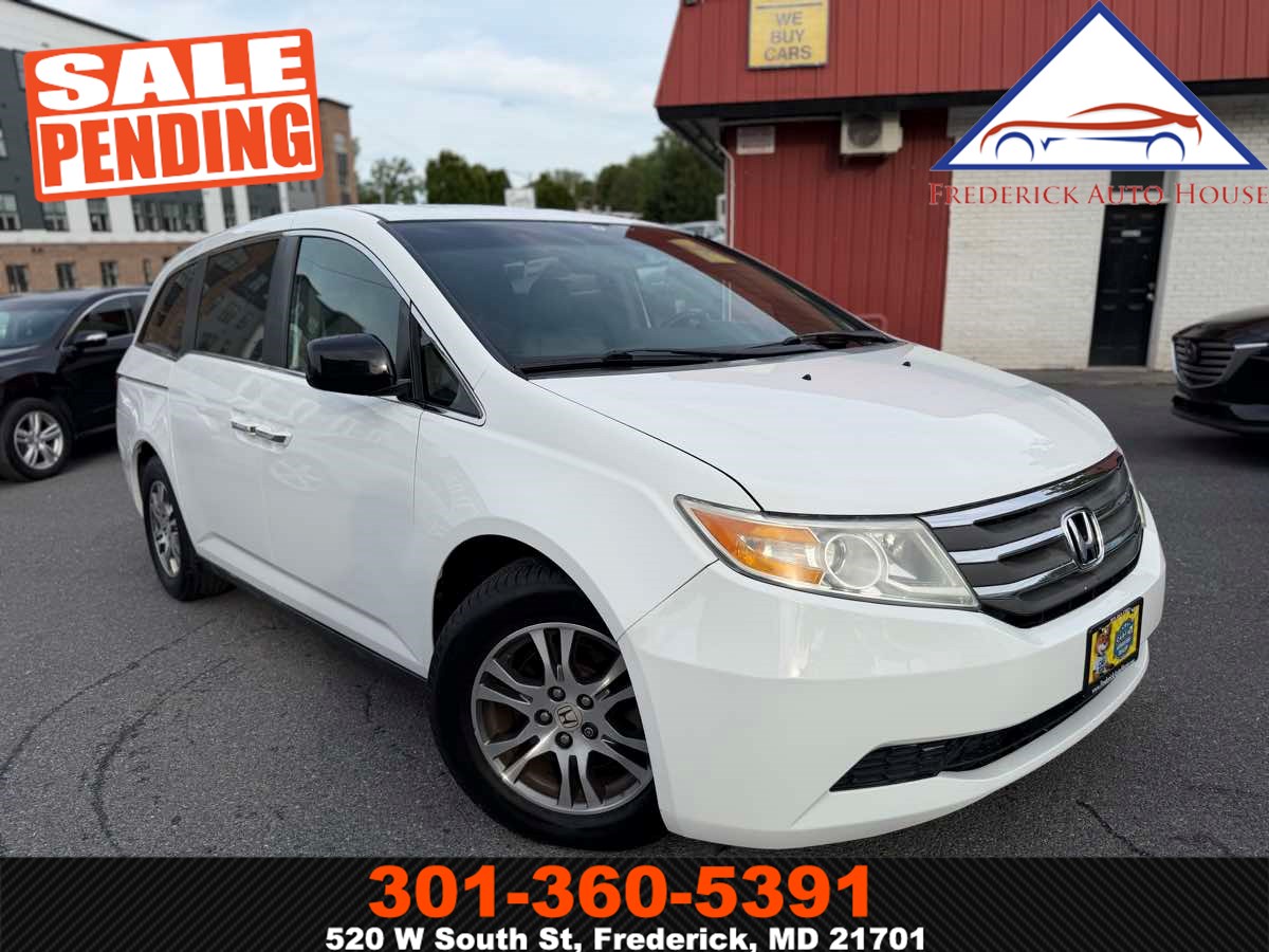 2012 Honda Odyssey EX-L w/DVD Rear Entertainment System's photo