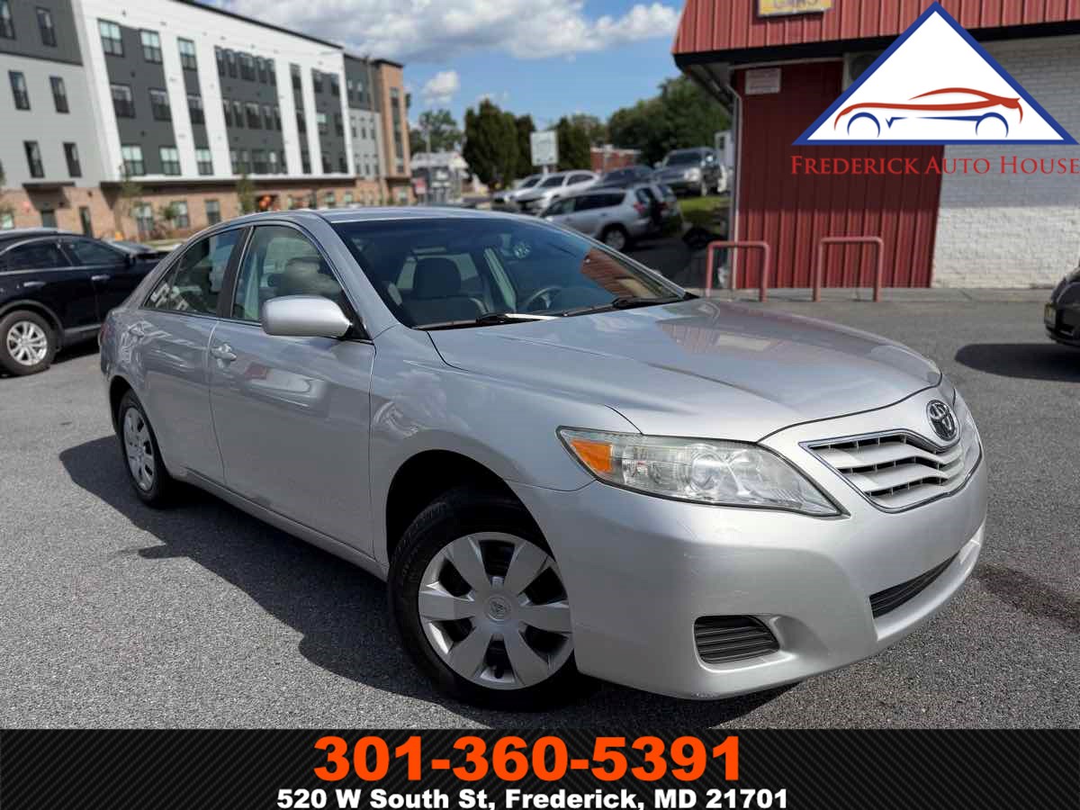 2010 Toyota Camry LE