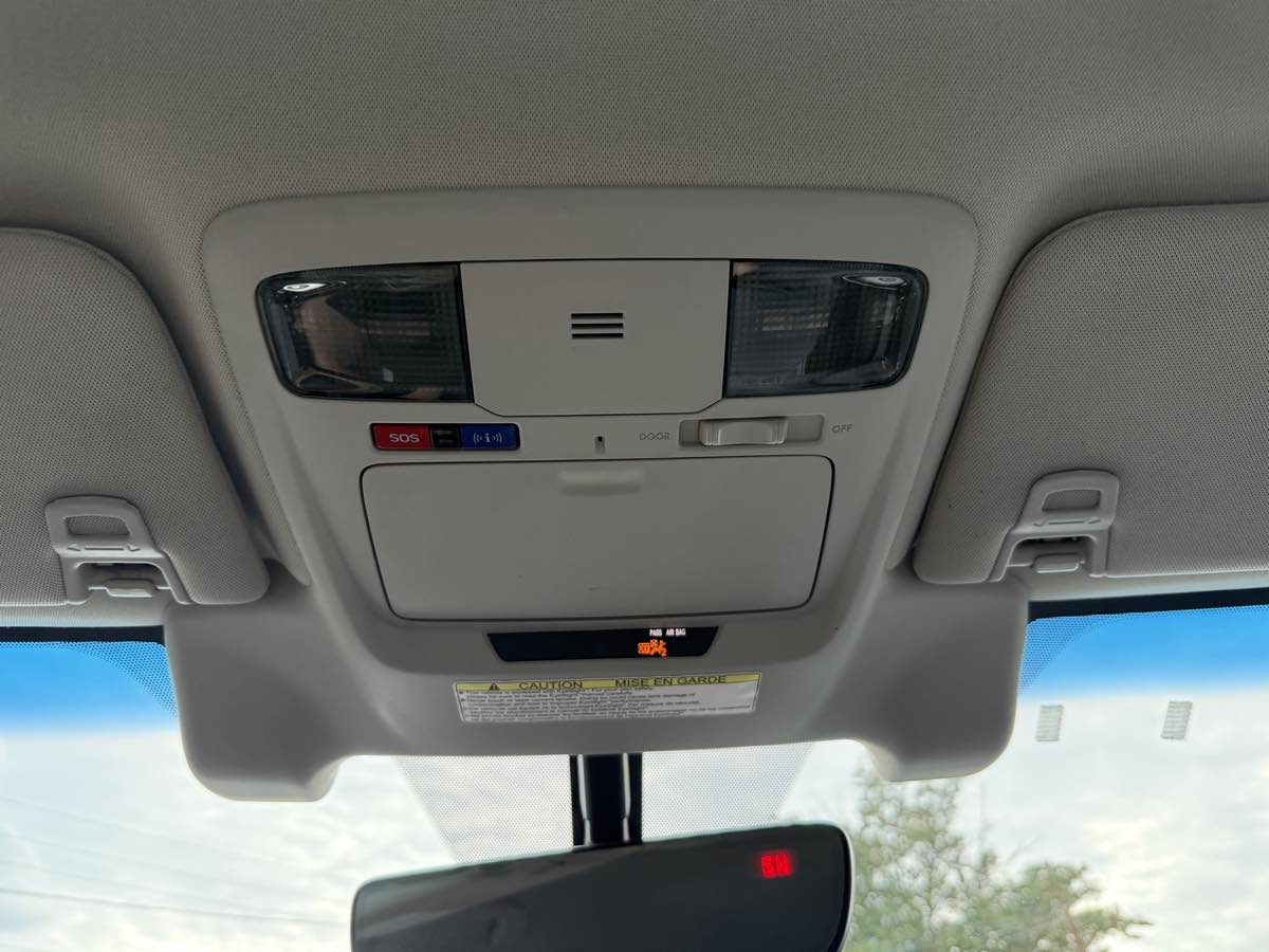 Subaru Legacy photo 22