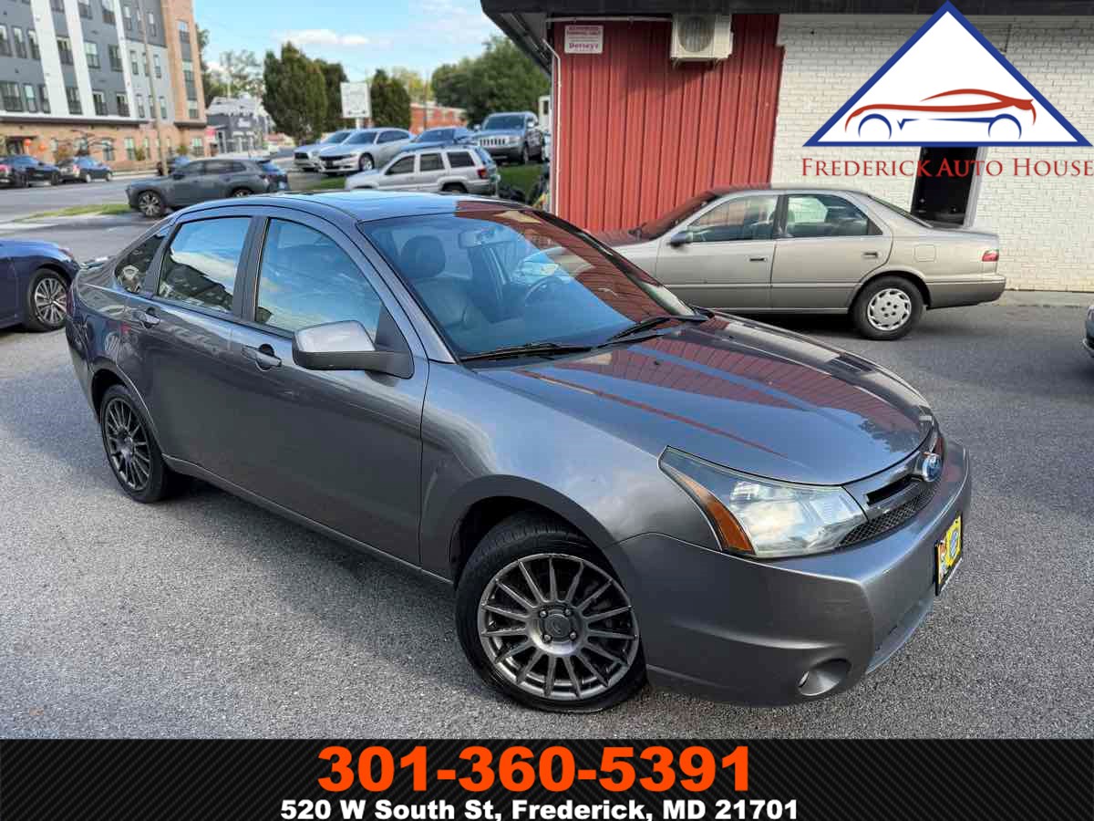 2010 Ford Focus SES