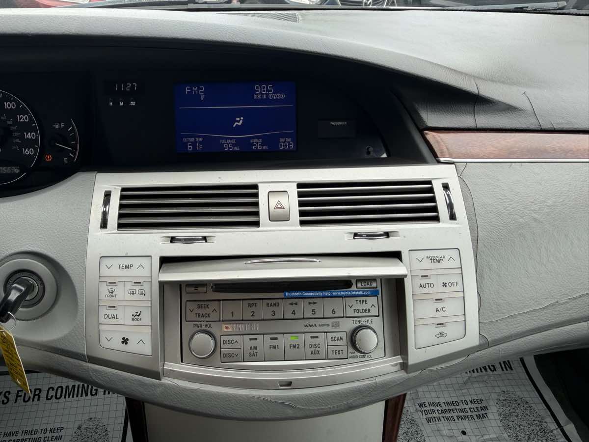 Toyota Avalon photo 17
