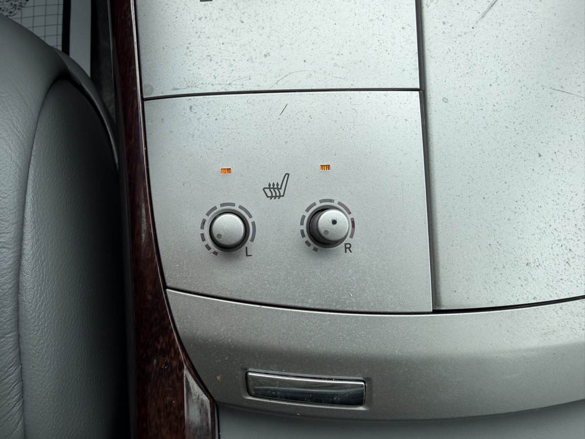 Toyota Avalon photo 20
