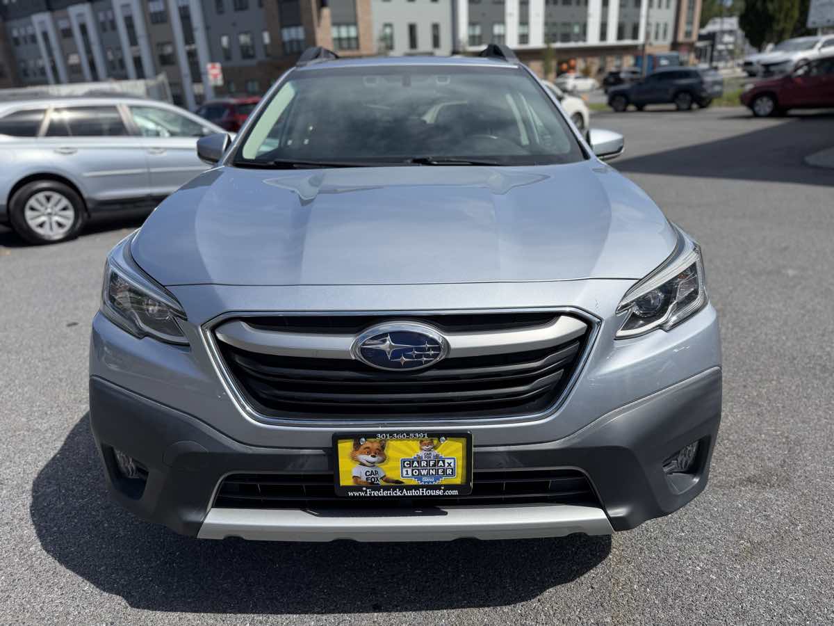 Subaru Outback photo 2