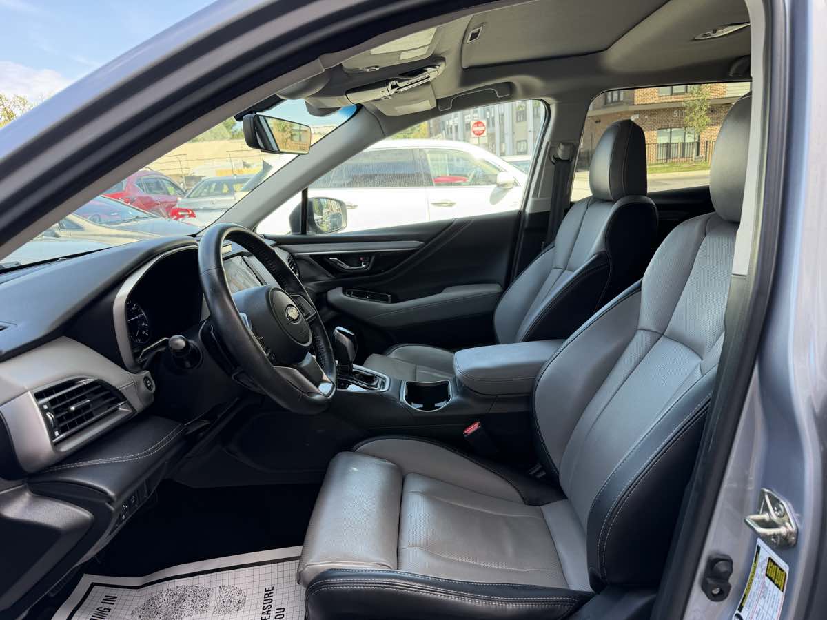 Subaru Outback photo 9
