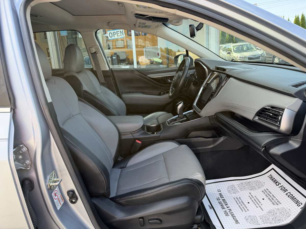 Subaru Outback photo 10